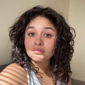 Meet your Posher, Natalia